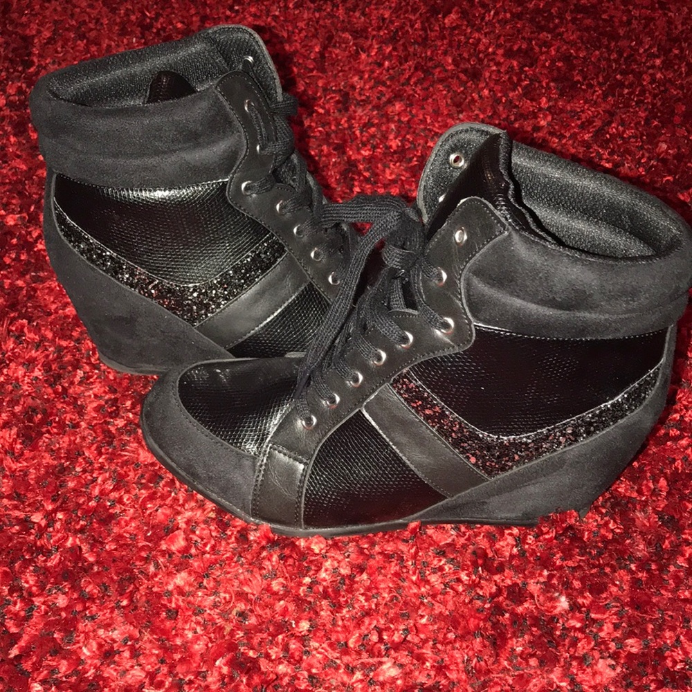 Black String-Up Booties